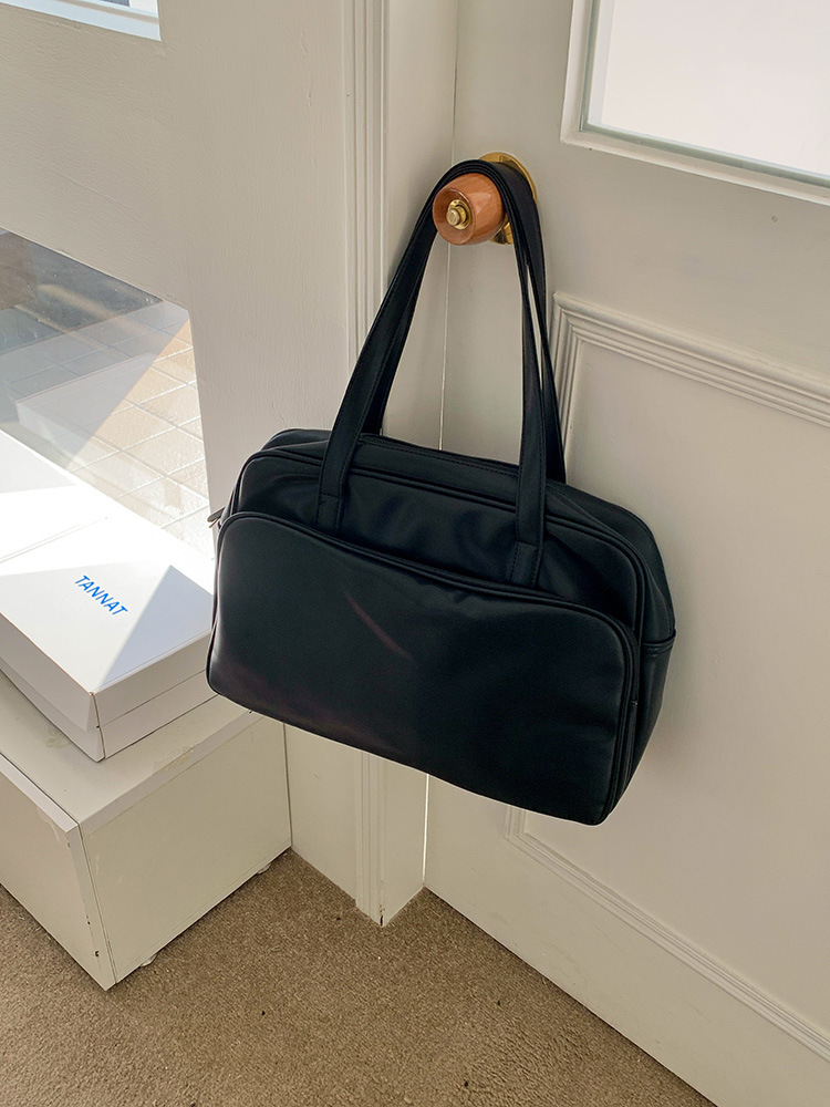 2025 Designer Autumn/Winter 3 2024 Versatile Large Capacity Tote Women's Premium Single Shoulder Bag