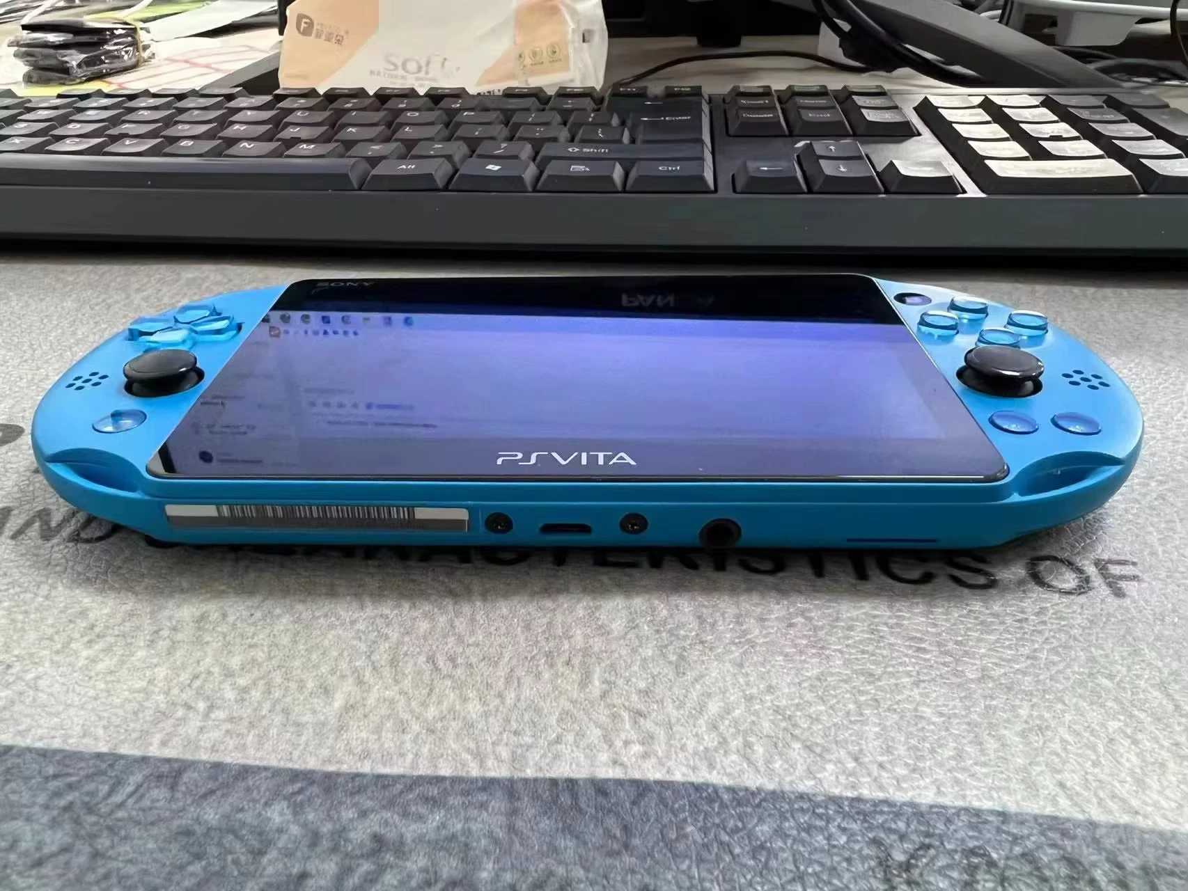 Portable Game Players Refurbished VITA 2000 Handheld Game Console Unlocked PKGj Store and Adrenaline Vita Slim OLED Touch Screen Lots in Stock z241111