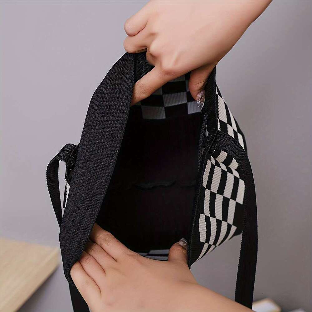 Fashion 2024 Stylish Checkerboard Knitted Shoulder Bucket Bag - Crossbody Bags with Classic Drawstring Design, Adjustable Straps, and Spacious Interio