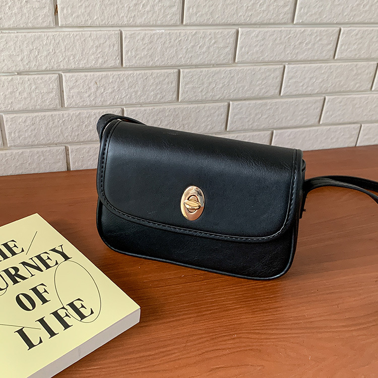 2024 New Women's Shoulder Bag Fashion Versatile Small and High end Bags