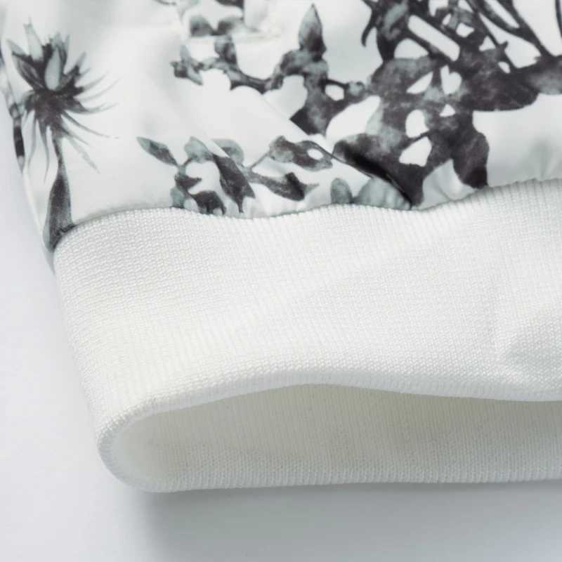 New Spring 2024 Mens Floral Printed Jacket with Open Zipper Fashionable Bomber Jacket Mens Slim Fit Windproof Jacket Plus Size W241111