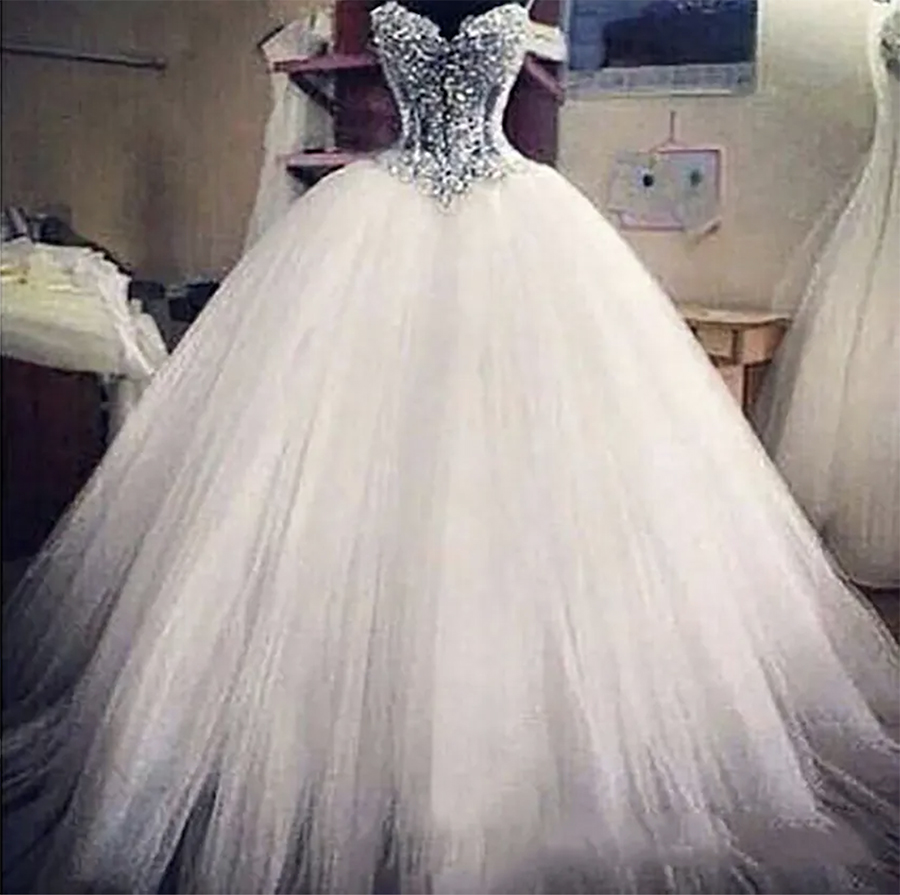 2024 Corset Ball Gown Wedding Dresses Sweetheart Beaded Crystal Tulle Bling Wedding Gowns Lace-Up Back Custom Made Dress Arabic