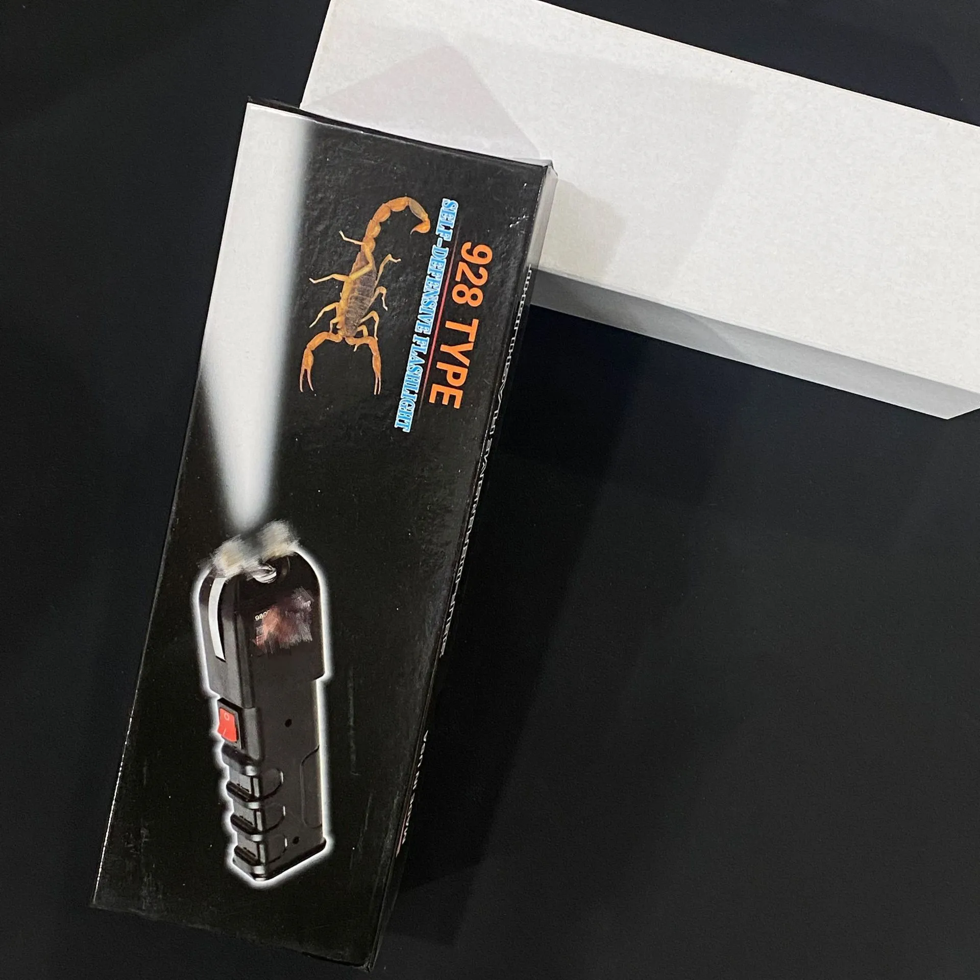 Outdoor explosion-proof flashlight color box 928 X8 X10 1101 1502 1993 2003