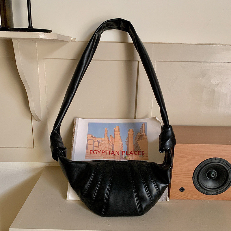 2025 Designer new autumn 2024 3 women's versatile crossbody with and niche design shoulder bag