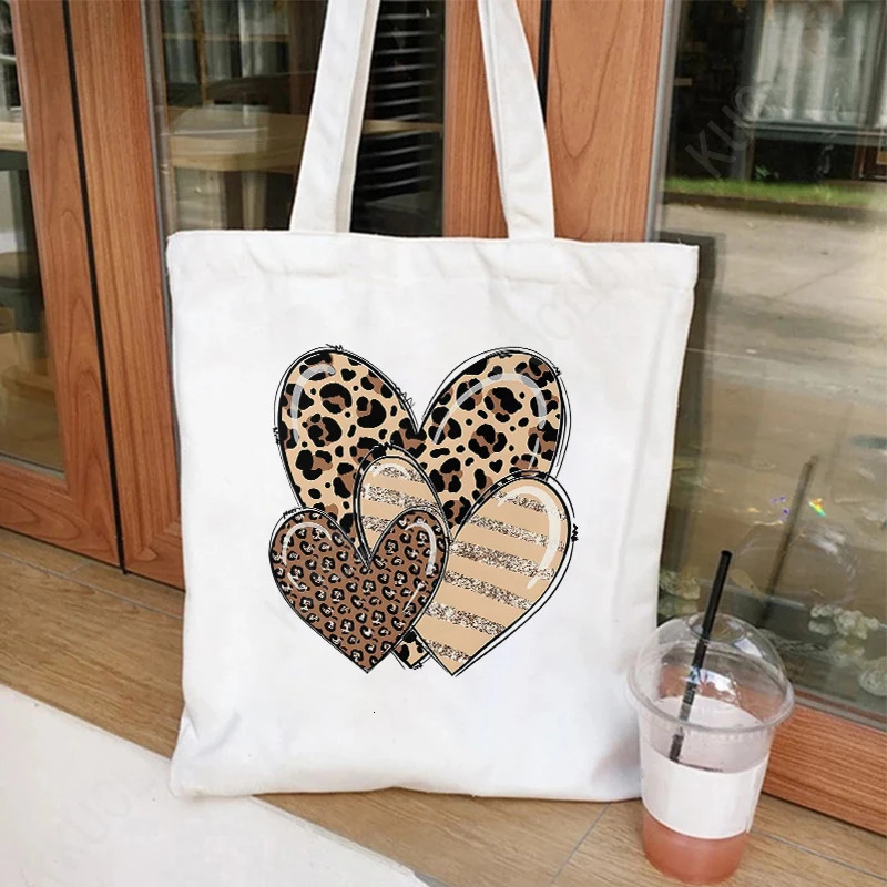 Leopard Heartbeat Graphic Canvas Tote Bag Women Reusable Shopper Vintage Love Fashion Shoulder Beach Handbags 241029