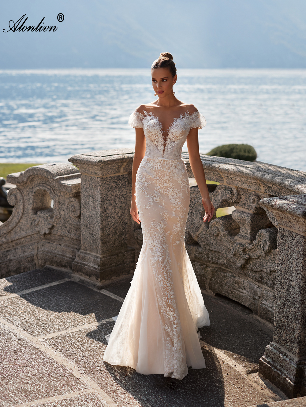 Elegance Lace 2 In 1 Mermaid Wedding Dress Stunning Beading Appliques Lace With Removable Silky Tulle Train Illusion V-Neck Shoort Sleeves Trumpet Bri