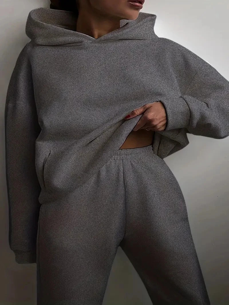 Plus Size Autumn Tracksuits Women Hoodies Set Casual Sweatpants Solid Warm Suits Winter Pullover Sweatshirts Pants 2 Piece Set 241111