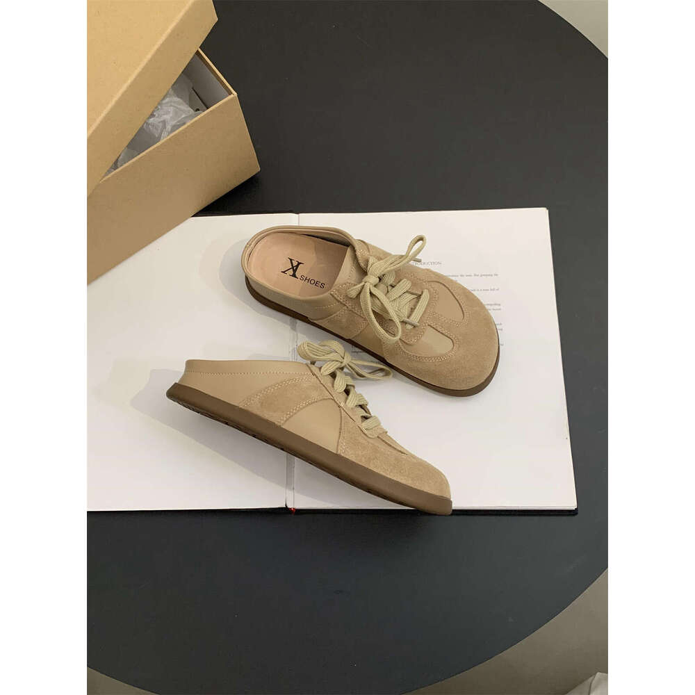 Baotou Half Slippers Autumn Outerwear 2024 New German Training Women's Thick Soled Heerless One Step Lazy Shoes
