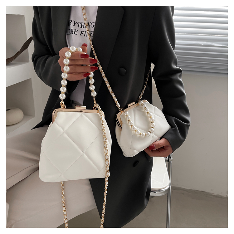 Women's Party Clutch Wedding Crossbody Bag Totes Stylish Pearl Clip Bag 2022 Evening Handbags Shoulder Bags Summer Beach Bag