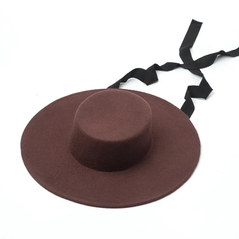 Wide Brim Felt Hat Flat Top Winter Boater Hats for Women Men Ribbon Lace Up Chin Strap Fashion Wool Ladies Ourdoor 240403