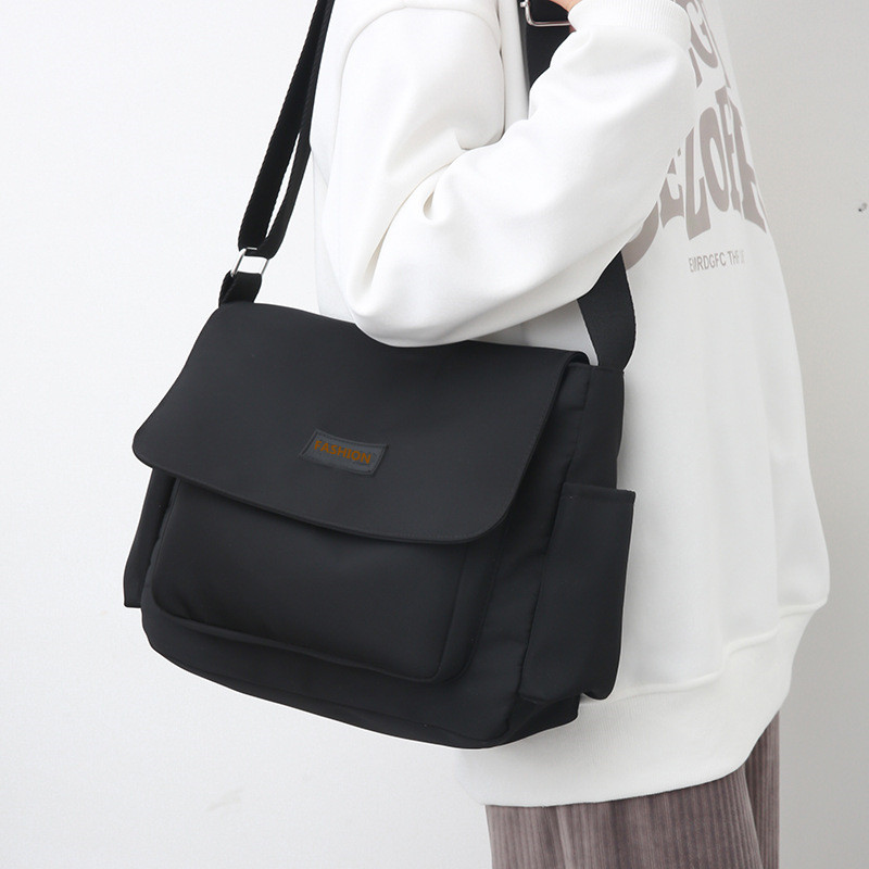 Women's School Messenger Bags for Teen Girls Shoulder Bag Ladies Designer Handbags Large Capacity Solid Canvas Crossbody Bags