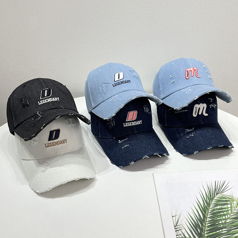 Free shipping New Designer Baseball caps hat Men Women fitted hats Luxury embroidered baseball cap Sun Hats Adjustable cap M-13
