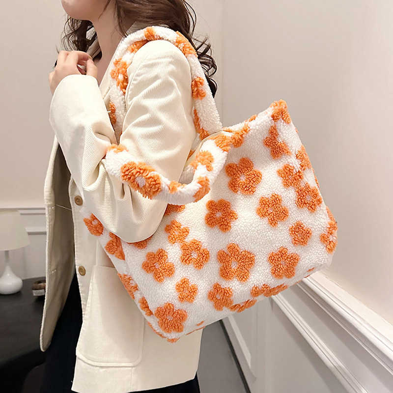 Korean Version Totes Trendy Girl Tote Bag Winter High End Hand Bags Plush Bag Fashion Shoulder Purses 241111