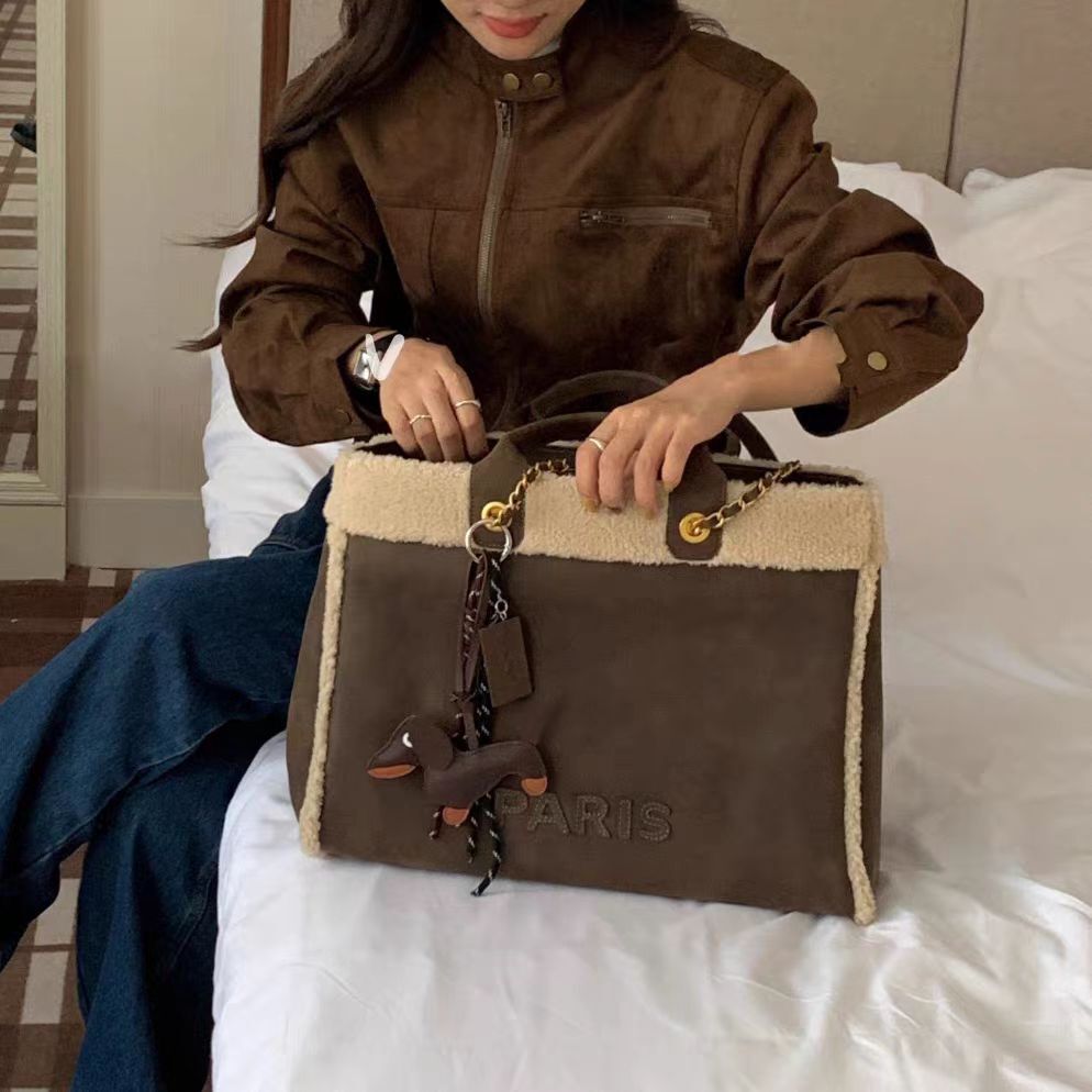 Ladies Fashion Shoulder Bag Women's Handbag New Style Retro Plush Autumn Winter Handbags High Quality Bags Trend Y2k Feather BagVoyage