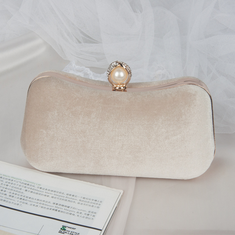 Green Shoulder Handbags for Women Famous Brand Flannel Clutch Purse Luxury Designer Party Wallets for Weddings Crossbody Bag