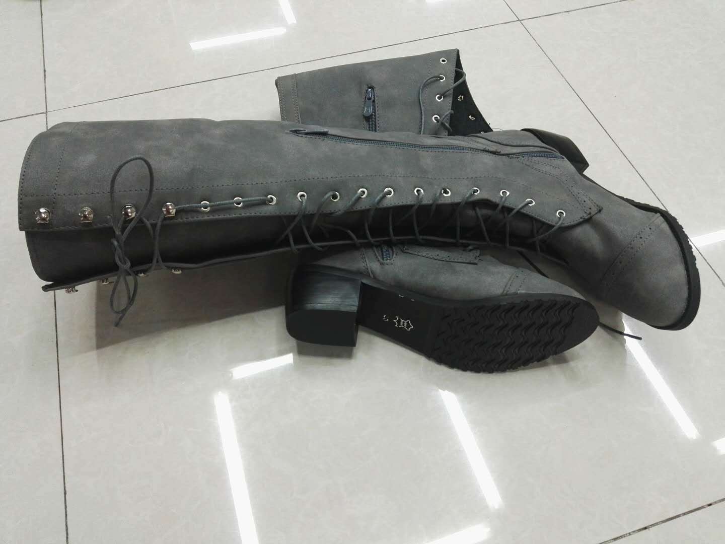 Autumn And Winter New Long Tube Women Boots Keep Warm Thigh High Boots Sewing Thread Rivet High Heel Long Boots Zipper 698