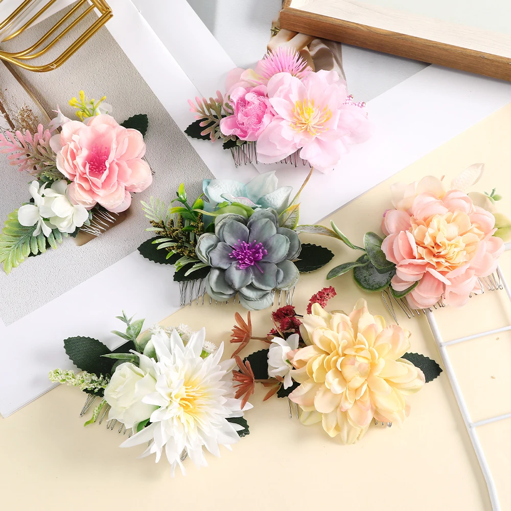 Bride Flower Hair Combs Wedding new Headwear Romantic Rattan Floral Hairpin Hair Comb Clip Back of Head 2025 Women Hair Accessories