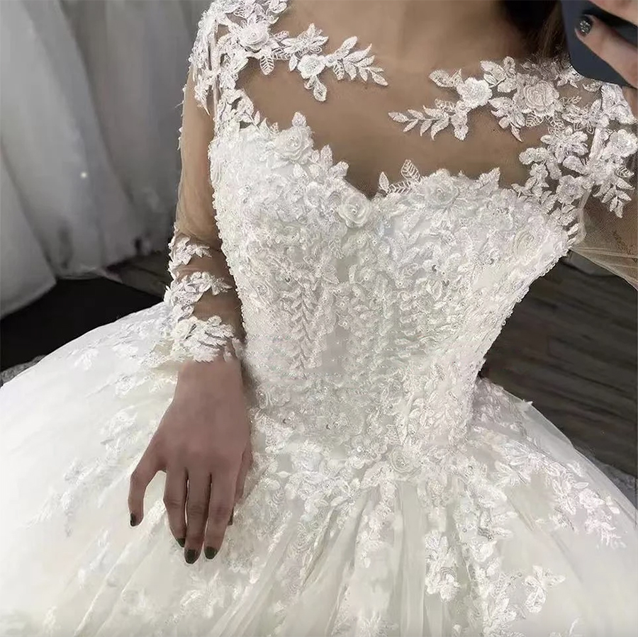 Ivory Illusion Long Sleeves Wedding Dresses 2024 Princess Lace Appliques Beading Ball Gown Bridal Gowns Vestido De Noiva