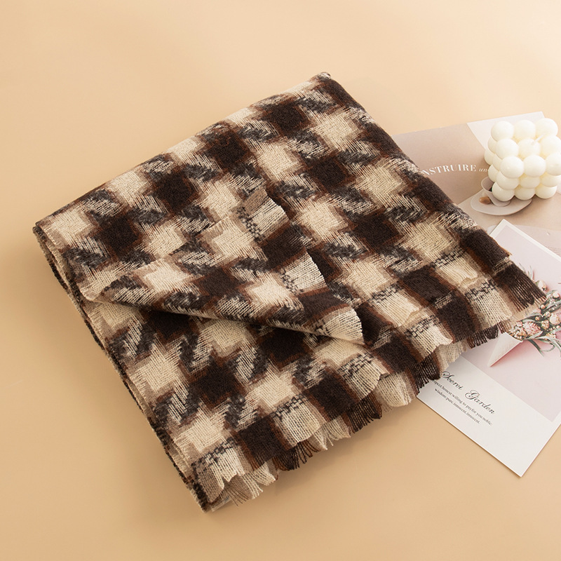new autumn winter checkered striped scarf for women with a sense of , tassel casual, simple, warm and versatile scarf