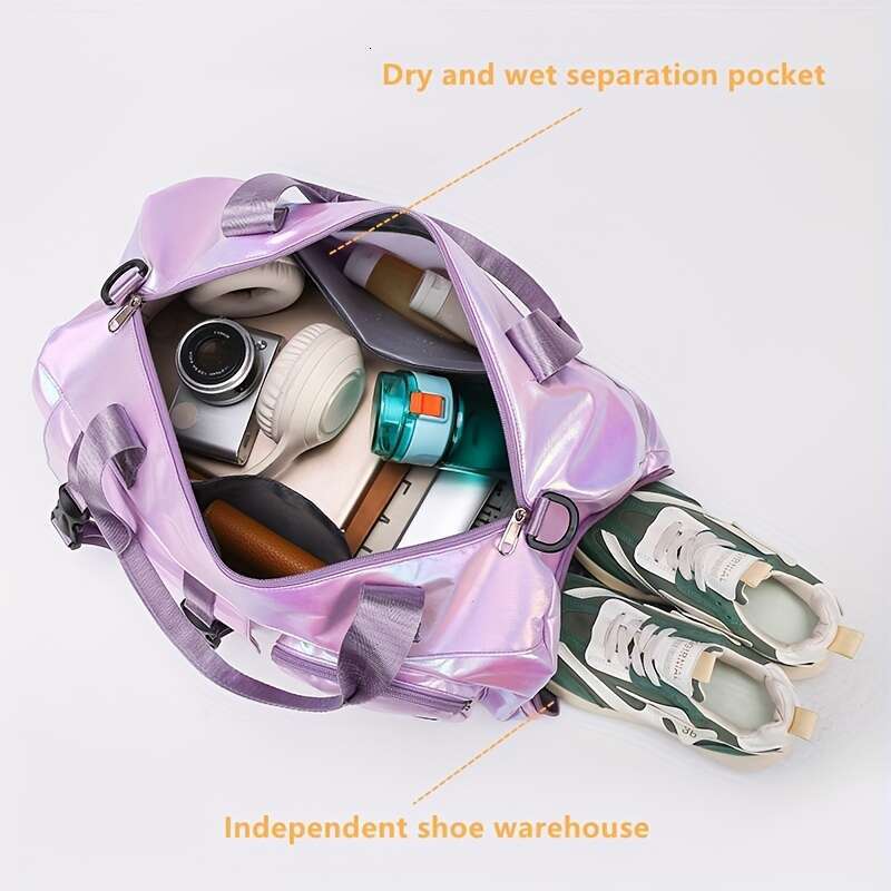 Fashion Shimmering Duffel Bag with Random Zipper Direction - Perfect for Fiess and Travel .