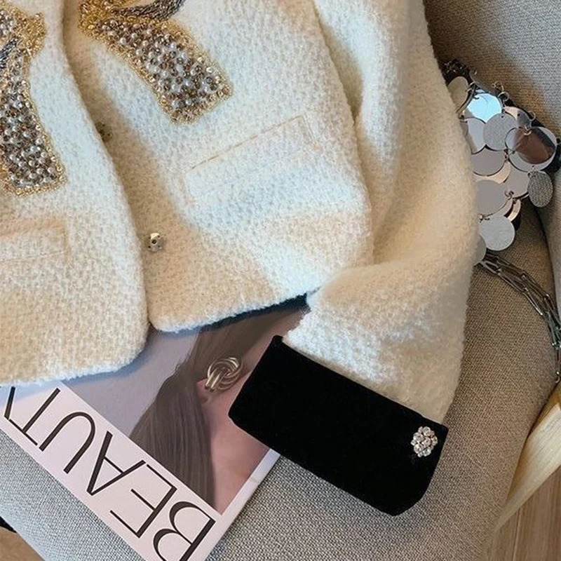 High Quality French Vintage Small Fragrance Tweed Jackets For Women Autumn Winter Fashion Bow Patchwork Coat y Outwear 241111