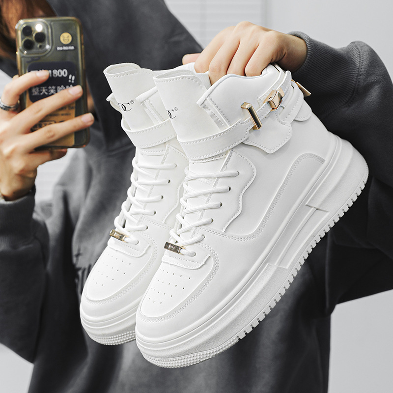 High top casual men's 2025 winter new Korean version versatile student sports white thick soled flat shoes