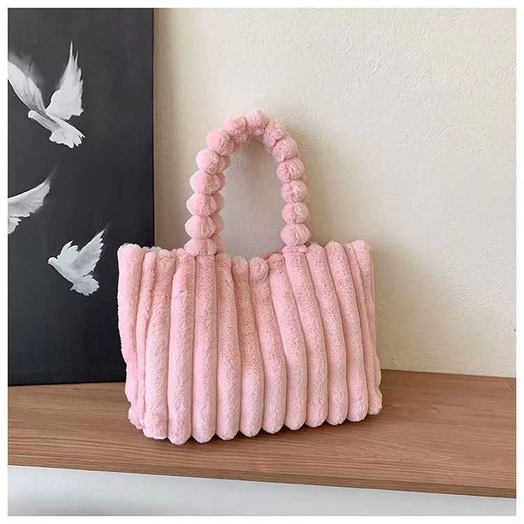 Winter Plush Tote Bag Korean Edition Fashionable Western Style Large Capacity Bag Women's Simple Leisure Shoulder Bag