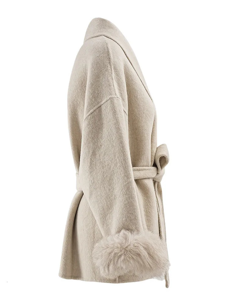 EOEN Fashion Womens Brown Wool With Notched Collar Loose Waist Belt Fury Long Short Sleeved Blended Coat Autumn/Winter 2025 Collection