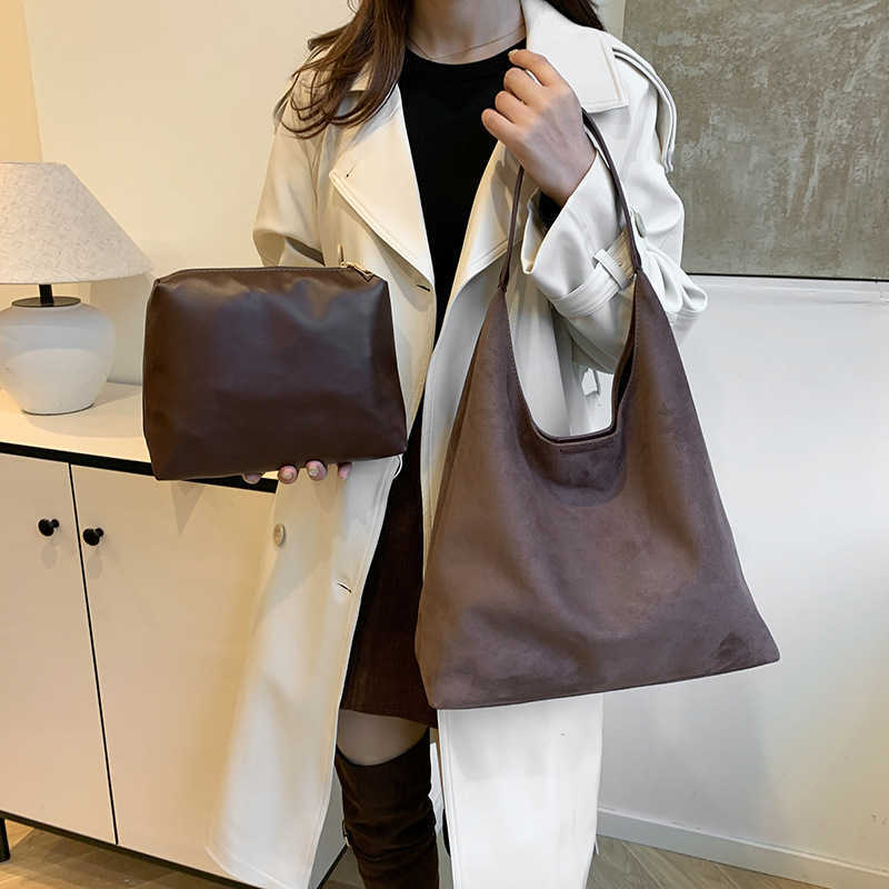 Suede frosted single shoulder bag for women new trendy autumn and winter large capacity armpit bag commuting versatile tote bag