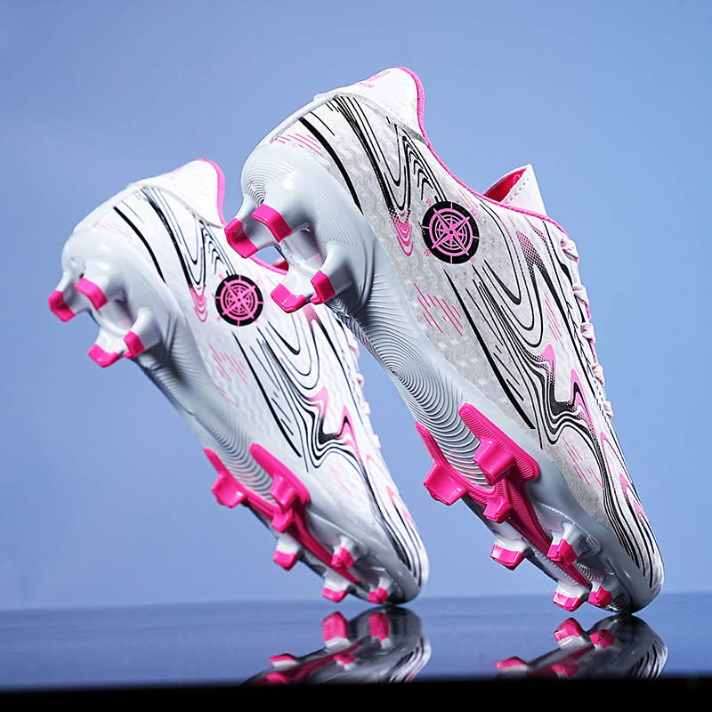New Mens Soccer Shoes Cleats Anti-Slippery Futsal Comfortable Football Boots Unisex Sports Ultralight Sneakers Zapatos De Futbol