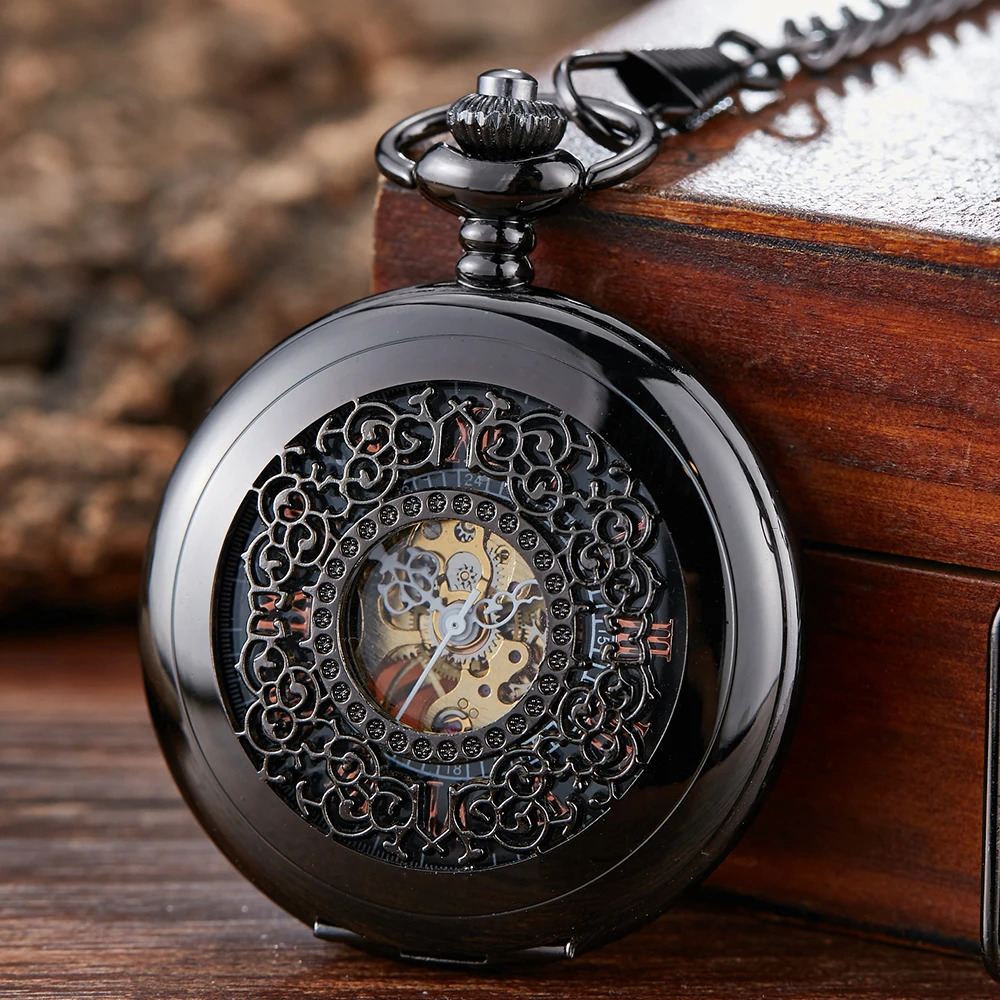 Luminous Hand Winding Mechanical Pocket Watch Pendant Bronze Classical Vintage Hollow Cover Analog for Men Watches Clock Gift 240327