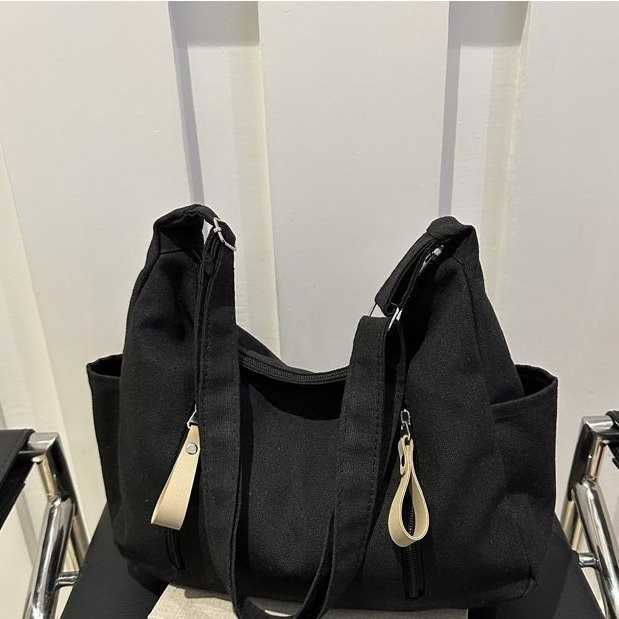 Personalized Tote Bag Fashion Trend 2024 New Casual Niche Class College Student Shoulder Bag Commuting Tote Bag