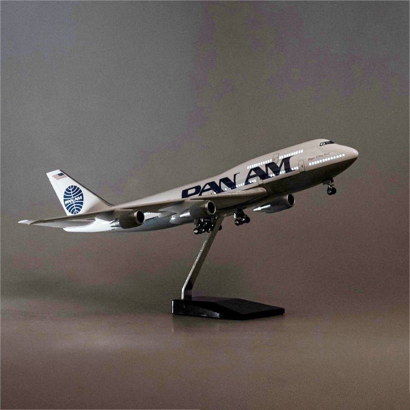 1/150 Scale 47cm Airplane 747 B747 Aircraft PAN AM Airline Model W Light and Wheel Diecast Resin Plane For Collection