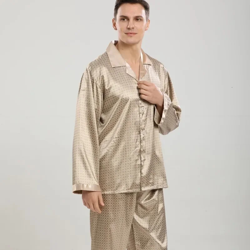 Men Nightwear Long Sleeve Pajamas Sleeping Suit EuroUS Comfort Housewear Silk Satin for Sleepwear Mens Pajama Set 241111