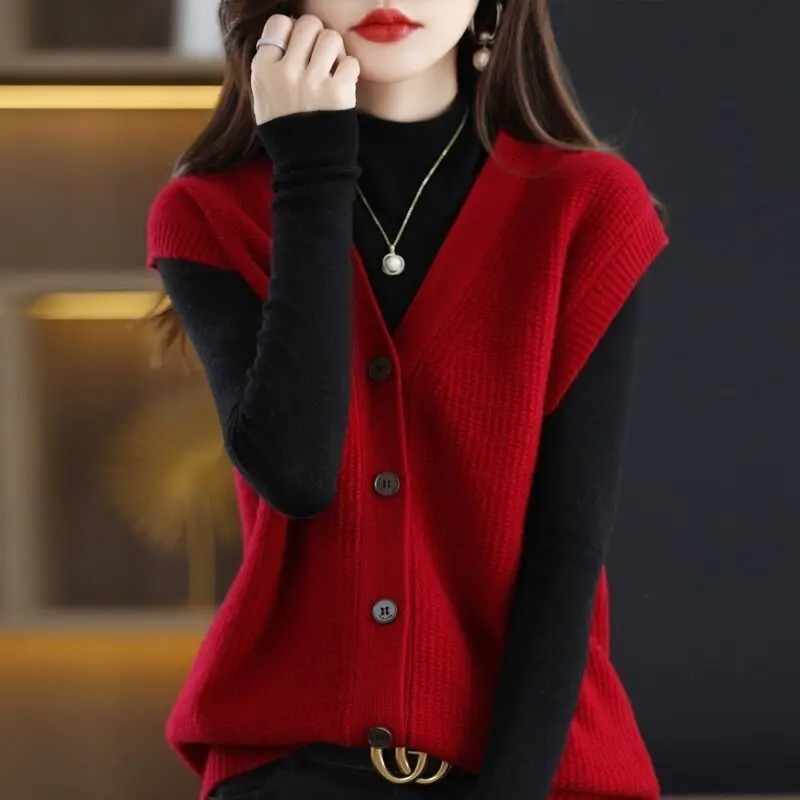 Womens Autumn Winter Vneck Solid Color Knitted Cardigan Button Korean Loose All Match Sleeveless Sweater Vest Tops 241111