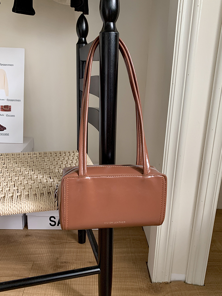 2025 Designer Autumn New 2024 3 Versatile Large Capacity Women's Tote Fashion Shoulder Bag Niche free shipping