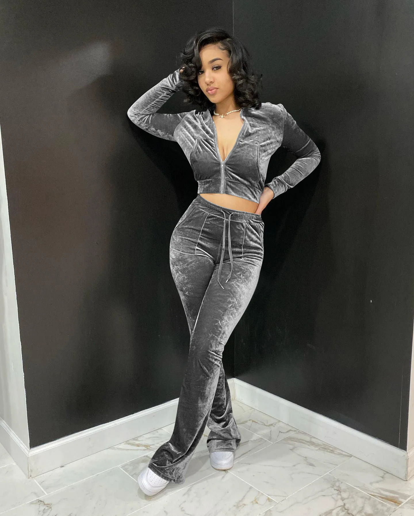 Autumn Winter Velvet Outfit Sexy Women Two Piece Matching Set High Street Casual Tracksuit Hooded TopFlare Pants 241111