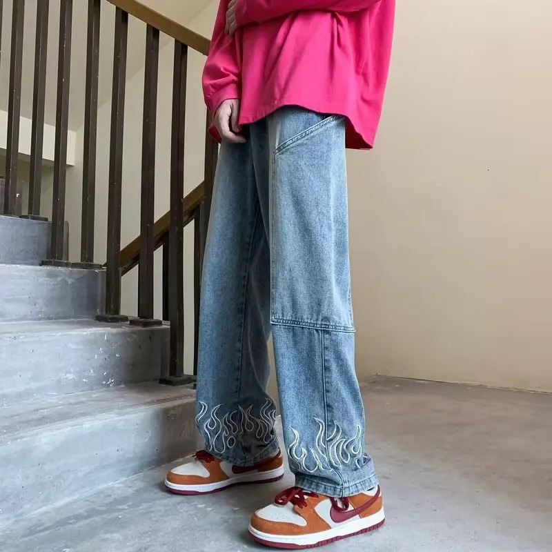Spring Autumn Mens Jeans Korean Street Men Clothing Hip Hop Casual Skateboarding Pants BLACK JEANS WITH FLAME EMBROIDERY 241111