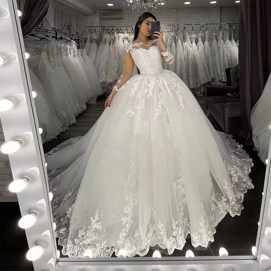 Ivory Illusion Long Sleeves Wedding Dresses 2024 Princess Lace Appliques Beading Ball Gown Bridal Gowns Vestido De Noiva