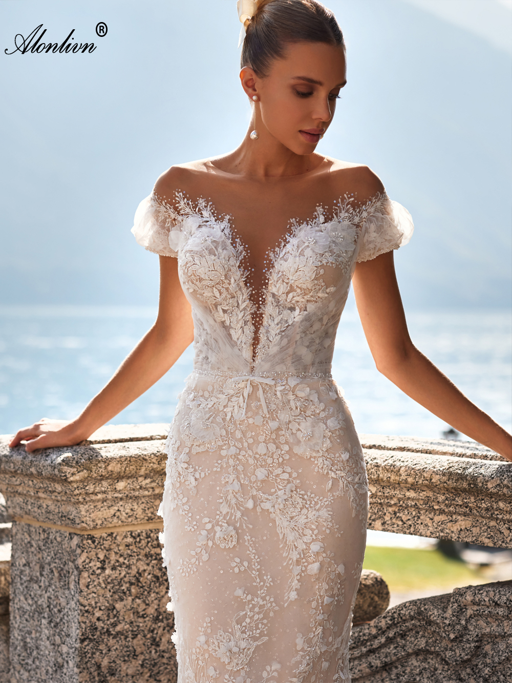 Elegance Lace 2 In 1 Mermaid Wedding Dress Stunning Beading Appliques Lace With Removable Silky Tulle Train Illusion V-Neck Shoort Sleeves Trumpet Bri