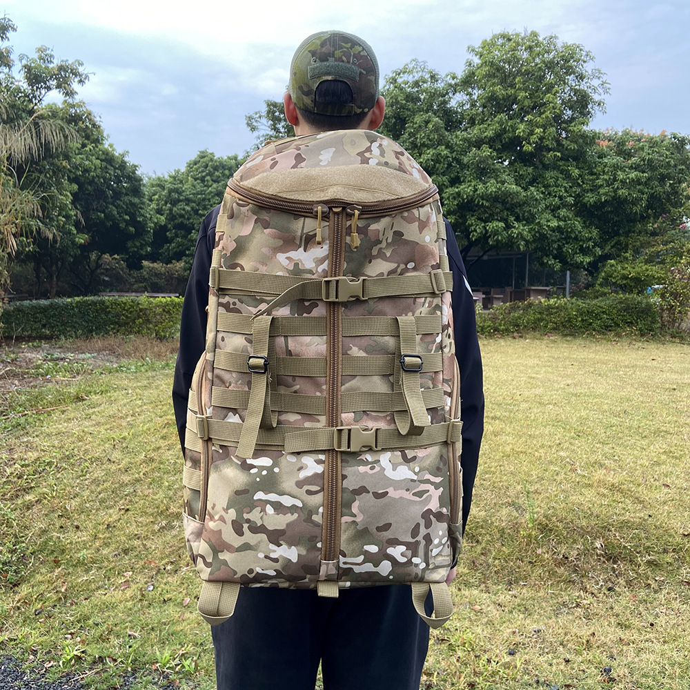 Outdoor Men's Large Capacity Leisure Tactical Camping Mountaineering Multi-Functional Backpack Nylon Sport Style BagVoyage
