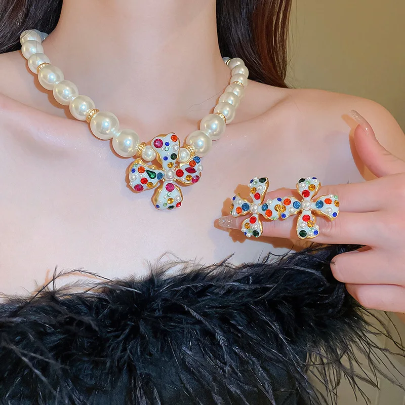 Style Pearl Korean FYUAN Necklace Earrings For Women Colourful Flower Crystal Ear Clip Earrings Weddings Banquet Jewelry Sets smile