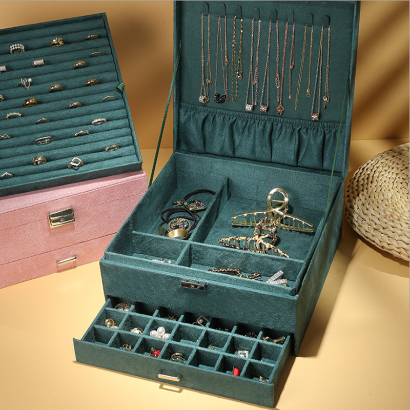 New Style Luxury Jewelry Boxes 3 Layers With Lock Large Space Organizer For Ring And Necklace Velvet Jewelry Holder 4 Color
