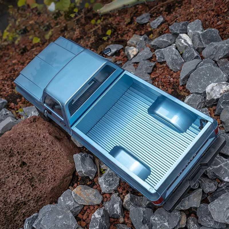 Electric/RC Car FMS 1 18 Glacier Storm RC Car Rechargeable Remote Control Pickup Simulation Climbing 4WD Off-road Vehicle Toys for Children 240424