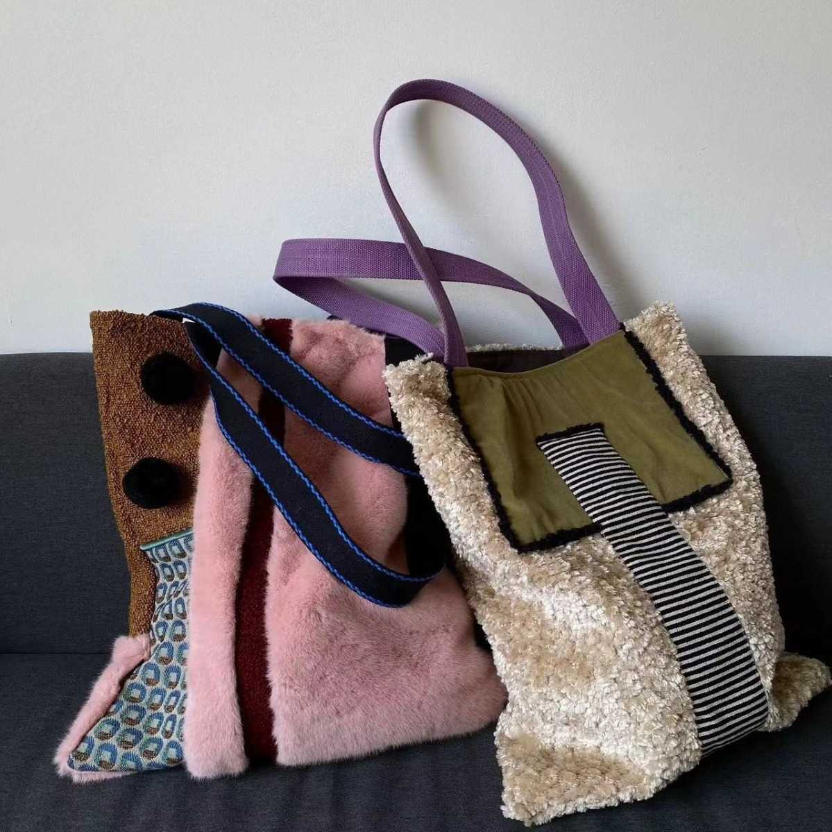 Mao large capacity autumn and winter splicing bag female versatile shoulder bag 241115