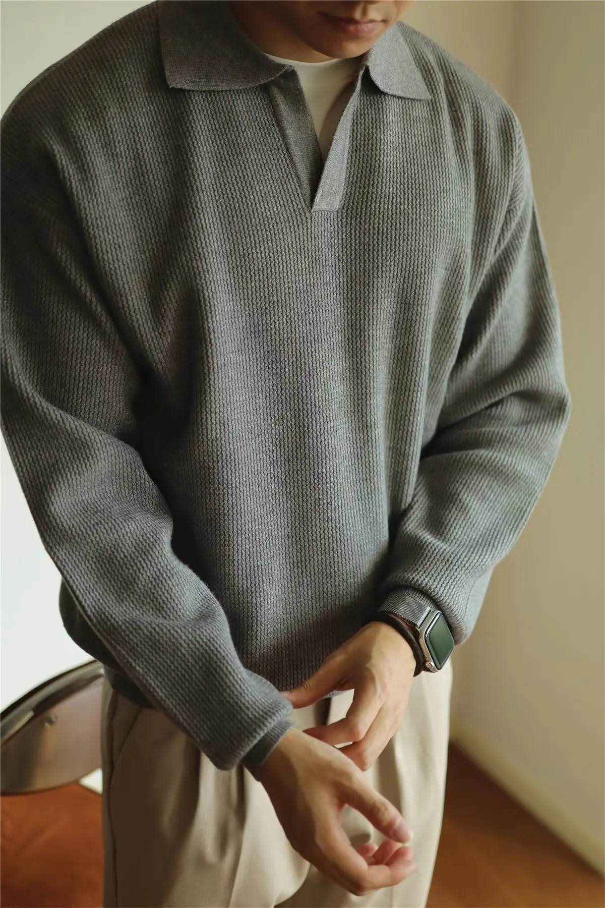 Fashion Solid Color Men Polo Kint Shirt Autumn Long Sleeve Turndown Vneck Sweater Casual Jumper Tops Mens Knitwear Clothe 241111