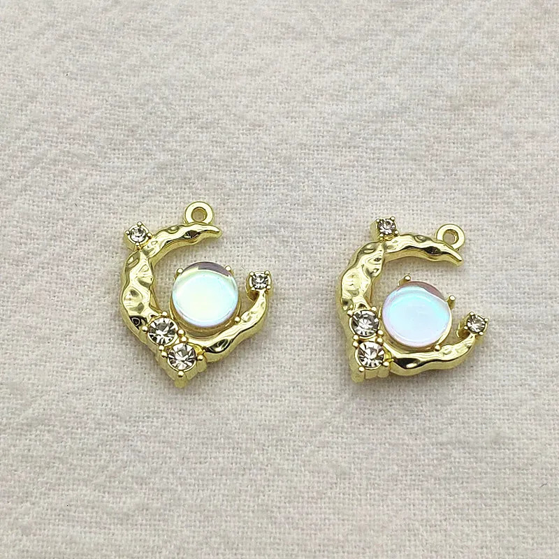 incoming 18x14mm 100pcs Rhinestone Pendant Moon Charm used for handmade necklace/earring DIY parts jewelry discovery and components 241108