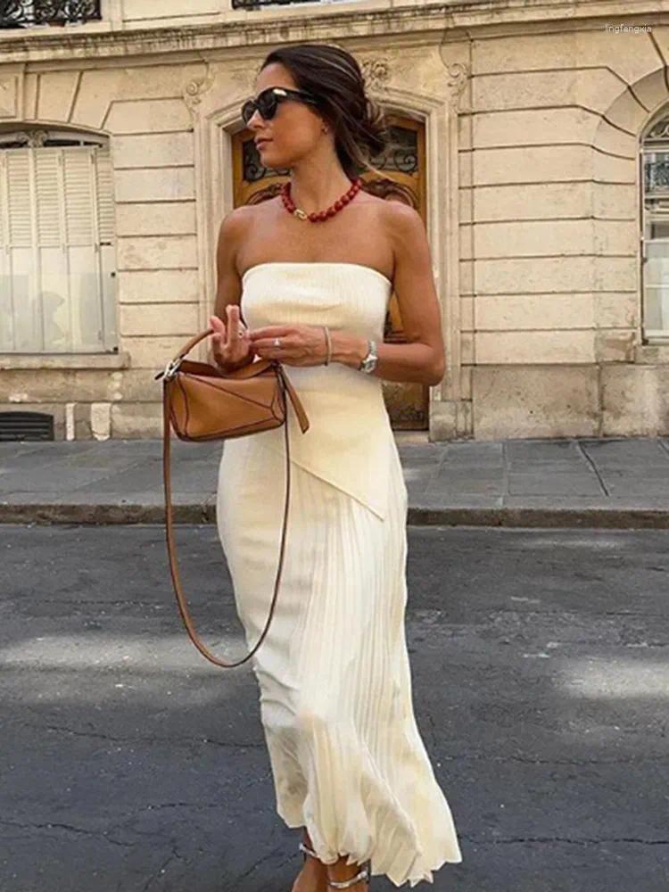 Strapless Tank Top Pleated Skirt Suit: Sexy 2-Piece 2024 Summer Women's Outfit Set