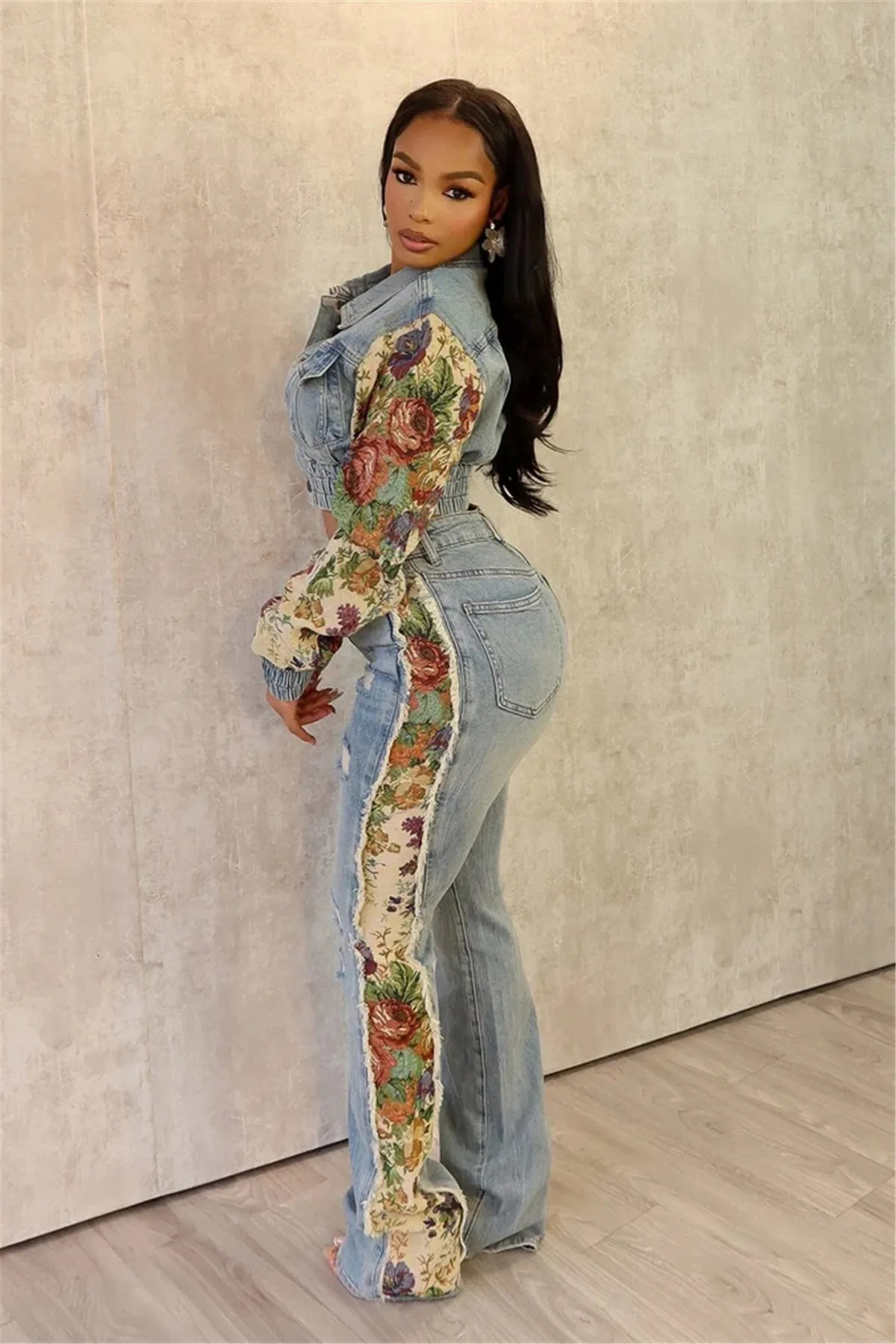 Denim Outfit Women Floral Patchwork Full Sleeve Button Fly Cropped Jacket Ripped Jeans Pants Two Piece Set Streetwear Trackuit 241111