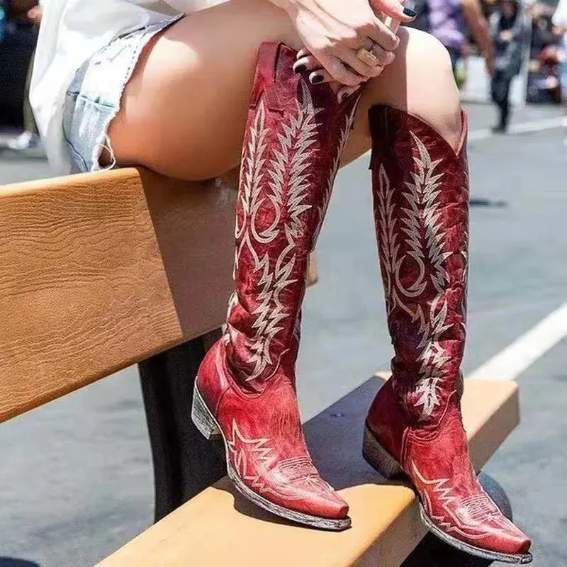 2024 Embroidered Cowgirl Shoes Women Slip On Western Knee High Fashion Low Heels Square Toe Cowboy Boots 240619 241119